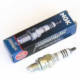 NGK CR7HIX Iridium Spark Plug