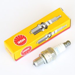 NGK CMR7H Spark Plug